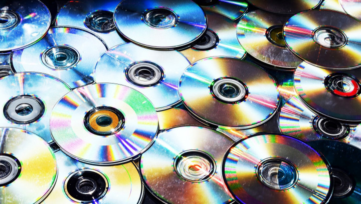 9 Best Places to Sell Used DVDs for Cash Online