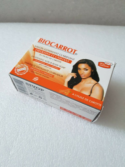 Biocarrot Exfoliating Scrub Body Soap 180g