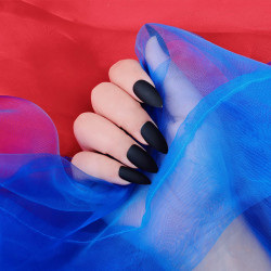 Black | Fake Matted Nails