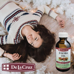 De La Cruz Pure Jojoba Oil, Expeller-Pressed, Hexane-Free, Non-GMO, Bottled in USA, 2 FL. OZ. (1 Bottle)