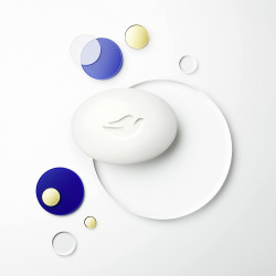 Dove Beauty Bar Gentle Skin Cleanser Moisturizing for Gentle Soft Skin Care Original Made With 1/4 Moisturizing Cream 2.6 oz