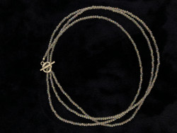 Holographic Wrap Pattern Necklace