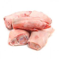 Fresh Pig Feet Sold By The Pound