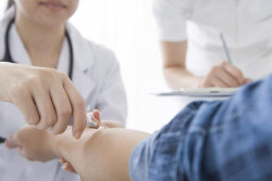 Globe Clotrimazole 1% Anti-Fungal Cream 1oz Tube