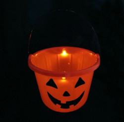 Halloween Orange Light-Up Plastic Bucket With Led Light