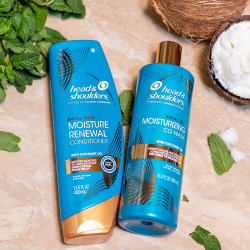 Head and Shoulders Moisturizing CoWash, Anti Dandruff Treatment and Scalp Care, Royal Oils Collection with Coconut Oil, for Natural and Curly Hair, 15.2 fl oz