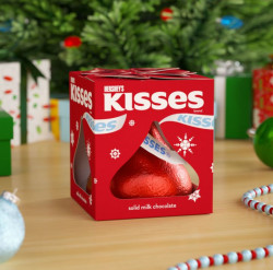 HERSHEY'S, KISSES Milk Chocolate Candy, Christmas, 7 Oz, Gift Box