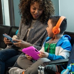 Fire 7 Tablet (7" display, 32 GB) - Twilight Blue