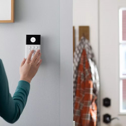 SimpliSafe Home 10-Pc. Security System with 1080p HD Security Camera