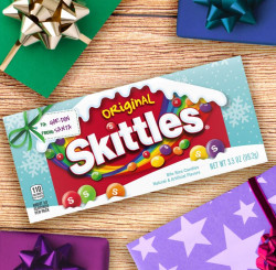 SKITTLES Original Christmas Chewy Candy, Holiday Theater Box, 3.5 Oz